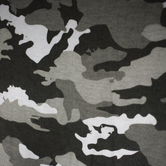 Chaser Camouflage Cozy Pullover Knit Top Size Medium - Picture 8 of 10